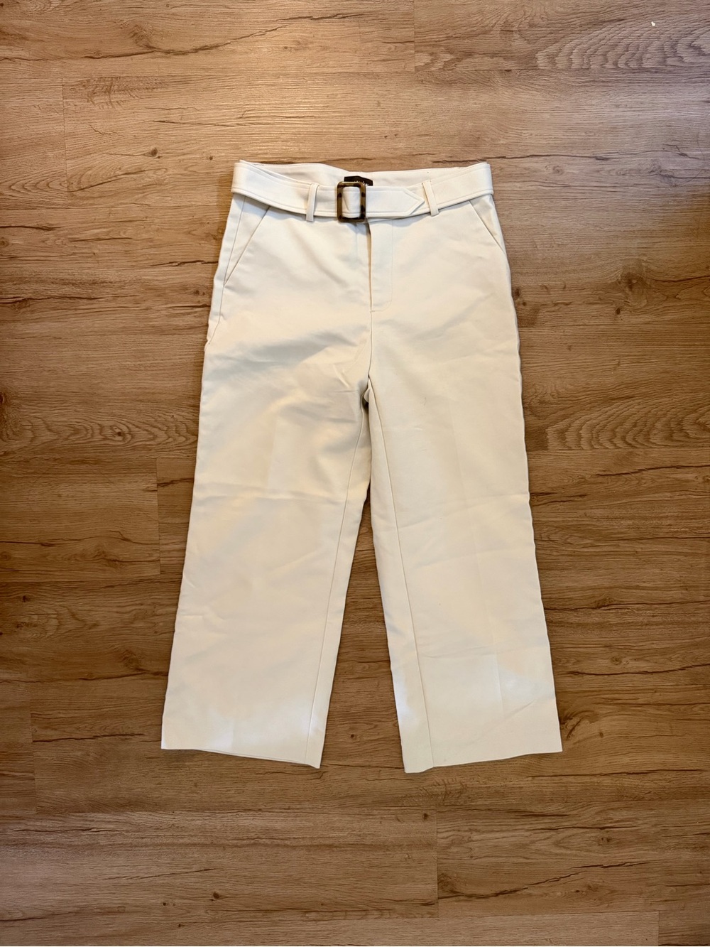 Crosby. Cream Belted Crop Trousers with Tortoiseshell Buckle